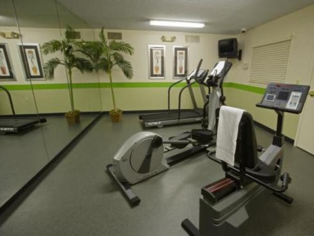 extended stay america madison old sauk rd