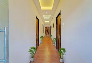 redfox hotel near us biometric