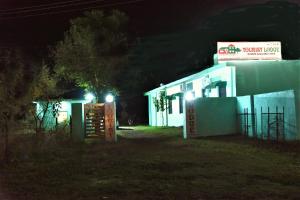 Tourist Lodge,,4 star