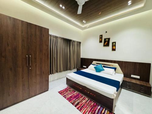 Krishna Home Stay,,4 star