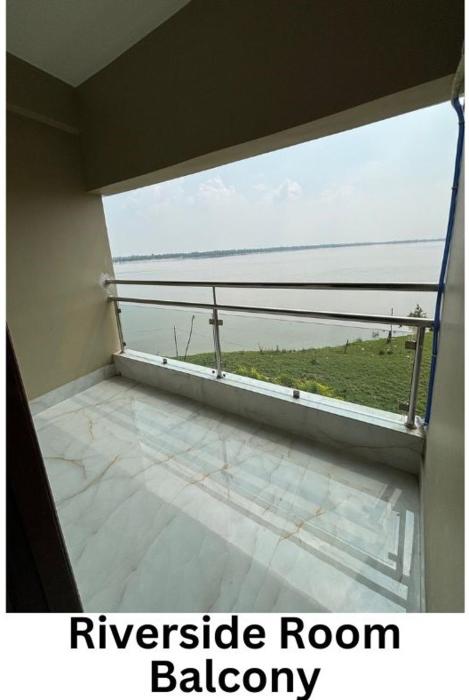 ichhamati hotel and restaurant