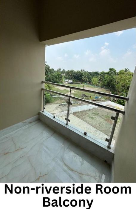 ichhamati hotel and restaurant