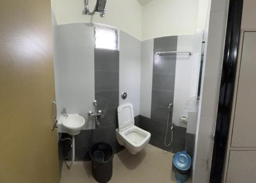 ichhamati hotel and restaurant