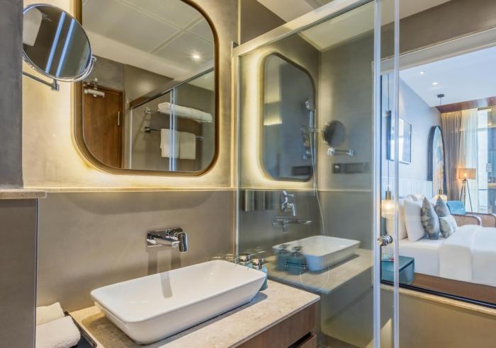 flora misty falls athirappilly