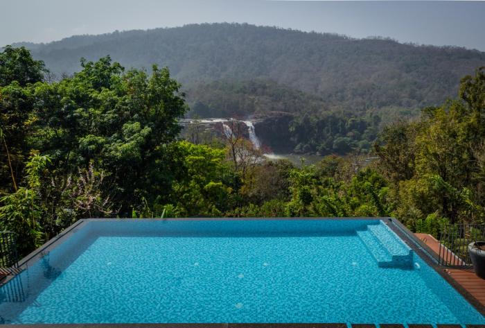 flora misty falls athirappilly