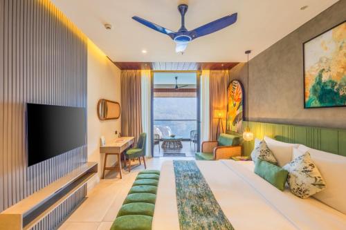 flora misty falls athirappilly