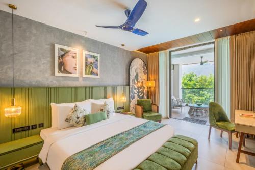 flora misty falls athirappilly