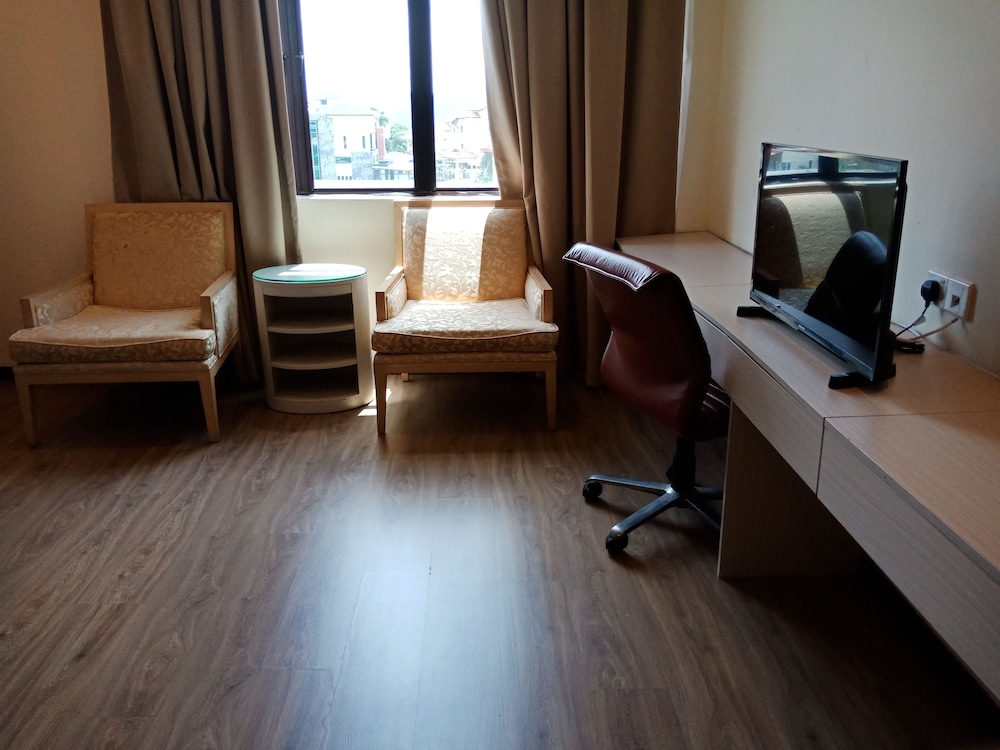 seeds hotel cheras taman bukit segar