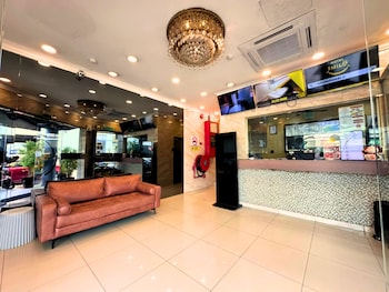 Smile Hotel Serdang South City,,2 star