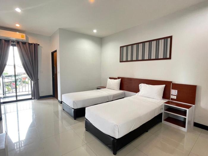 river hotel pattani