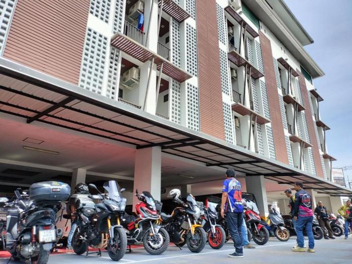 river hotel pattani