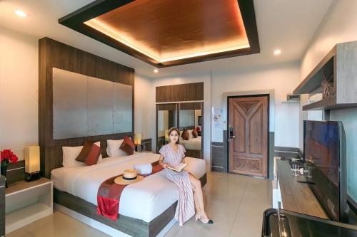 river hotel pattani