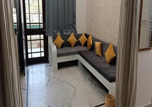 staeg jaipur 2bhk fully furnished