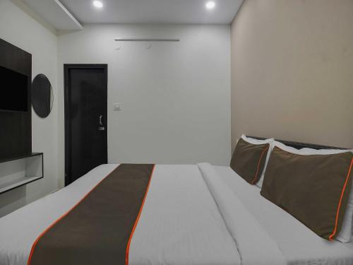 Collection O Siri Grand Inn,,3 star