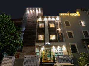 townhouse majestic hotel near phoenix palassio