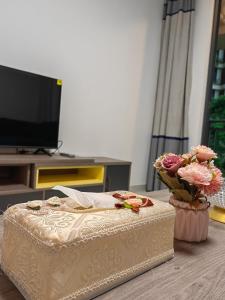 xtu 2bedrooms at forest city