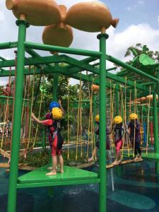 xtu 2bedrooms at forest city