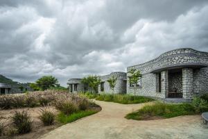 j wild a private pool villa resort jawai