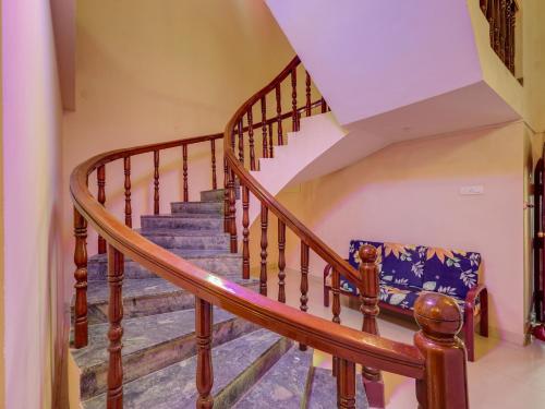 hotel o vsv guest house maduravoyal