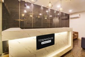 super townhouse rcc hotel banjara hills