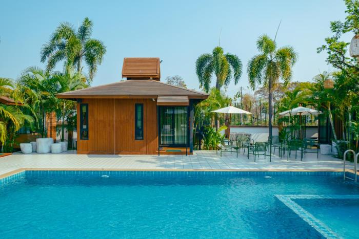 r1 resort rajapruek chiangmai