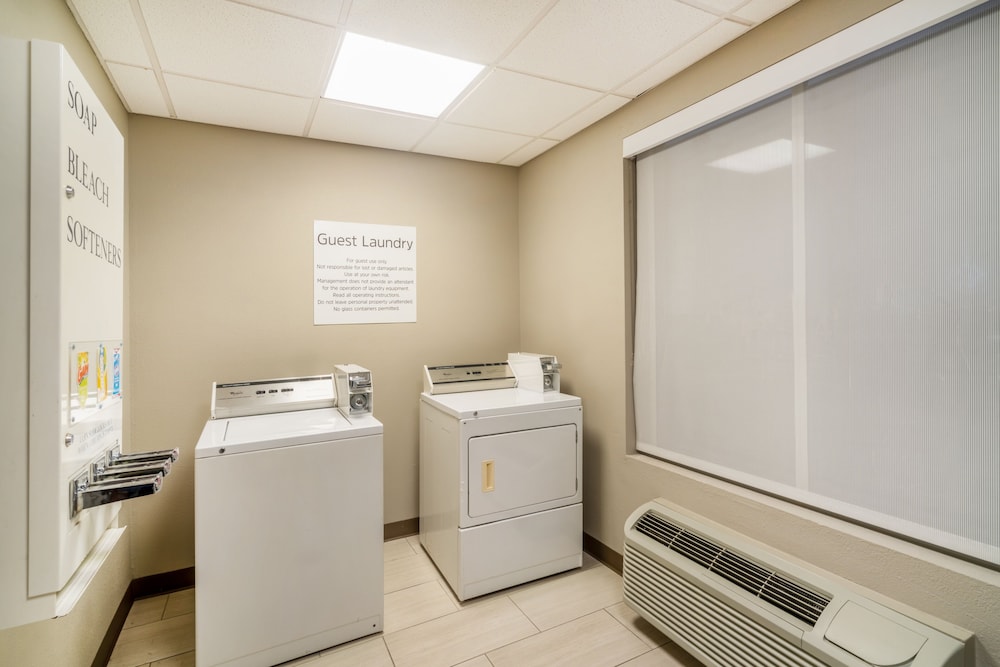 holiday inn express hotel and suites magee by ihg