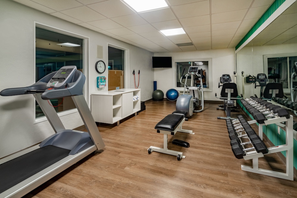 holiday inn express hotel and suites magee by ihg
