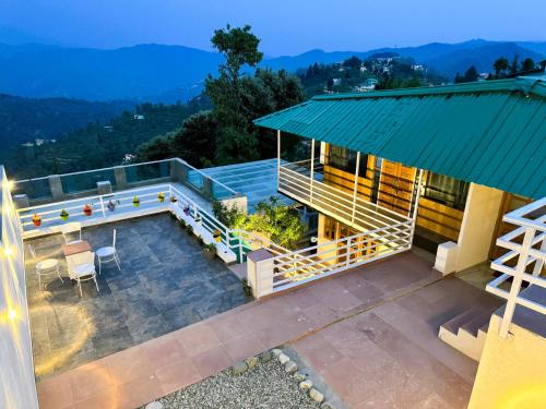Wanderlust Mukteshwar,,4 star