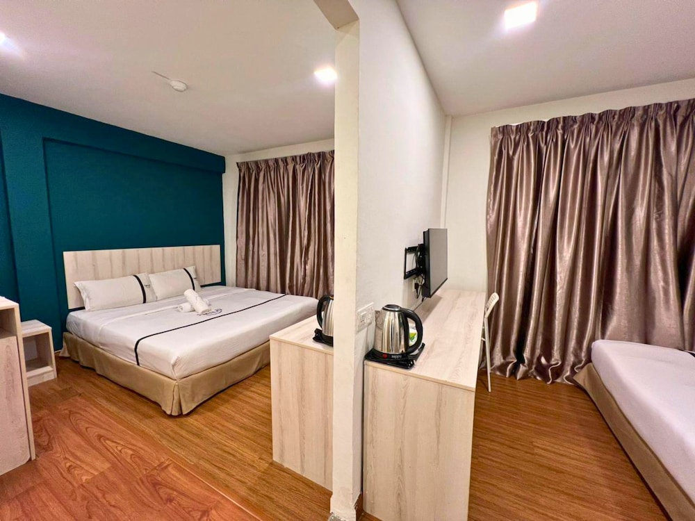 smile hotel cheras taman segar