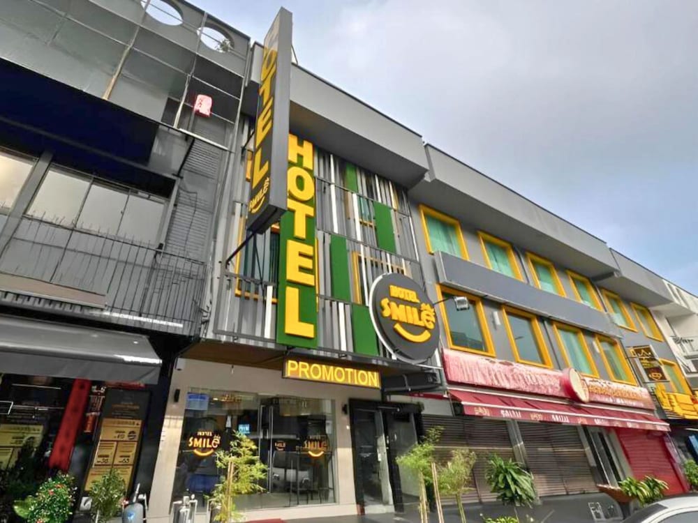 smile hotel cheras taman segar