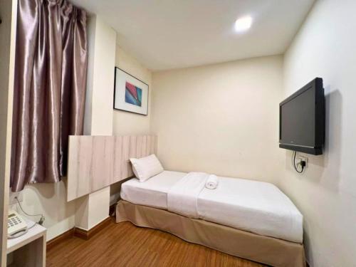 smile hotel cheras taman segar