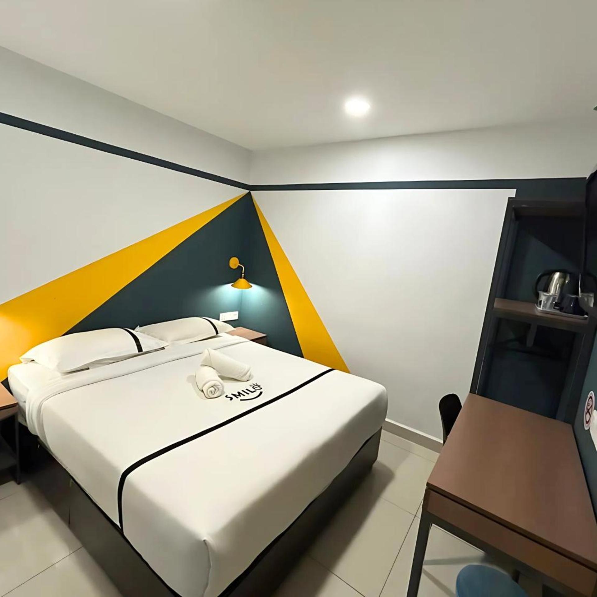smile hotel balakong