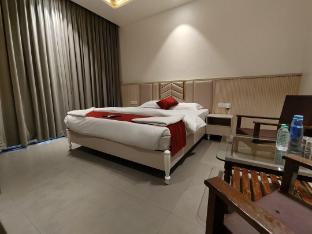 rajasthani rajwadi hotel and restaurant