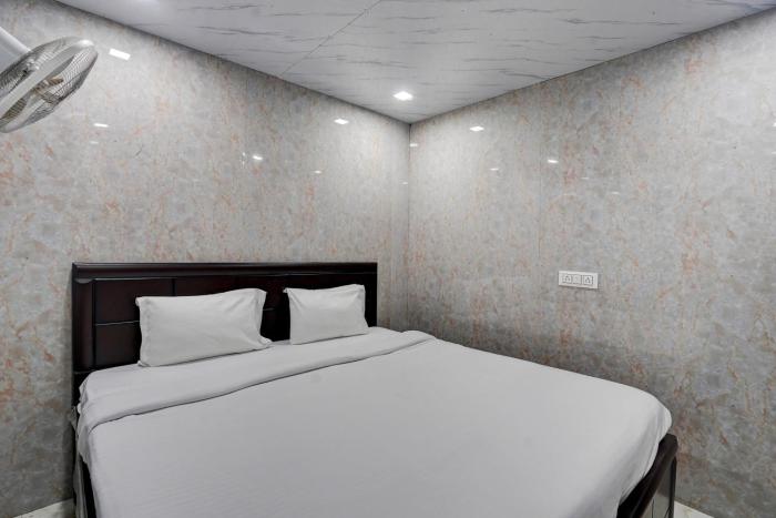 hotel o pop a happy hours plaza