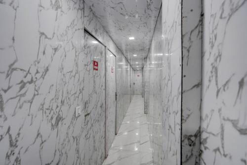 hotel o pop a happy hours plaza