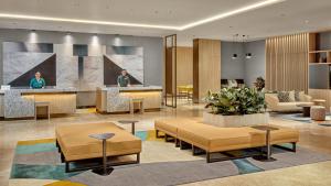 holiday inn and suites makati by ihg