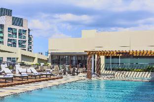 holiday inn and suites makati by ihg