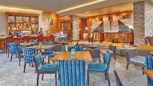 holiday inn and suites makati by ihg