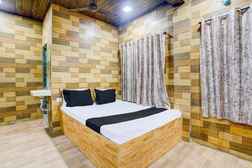 Hotel O Tulsi Resort,,4 star