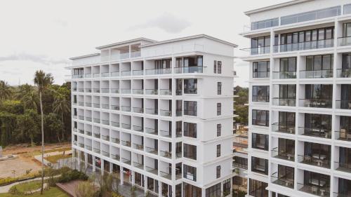 roxy beach apartment
