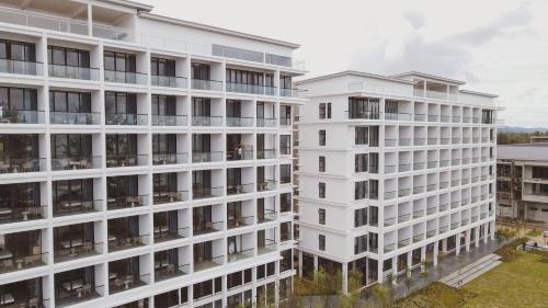 roxy beach apartment