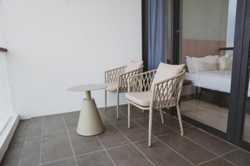 roxy beach apartment