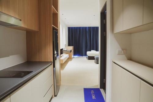 roxy beach apartment