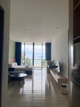 roxy beach apartment