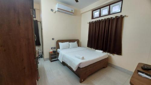 Hotel Hari Gayatri Regent,,2 star