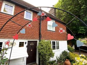 Chestnut Tree Cottage,,3 star
