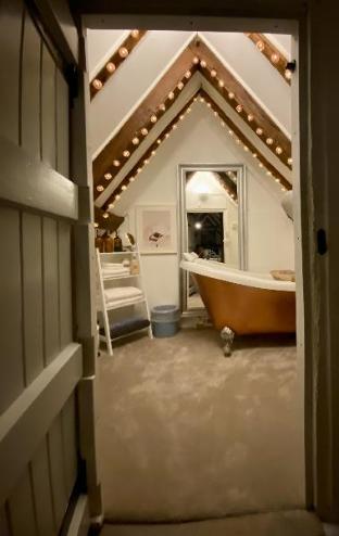 Chestnut Tree Cottage,,3 star