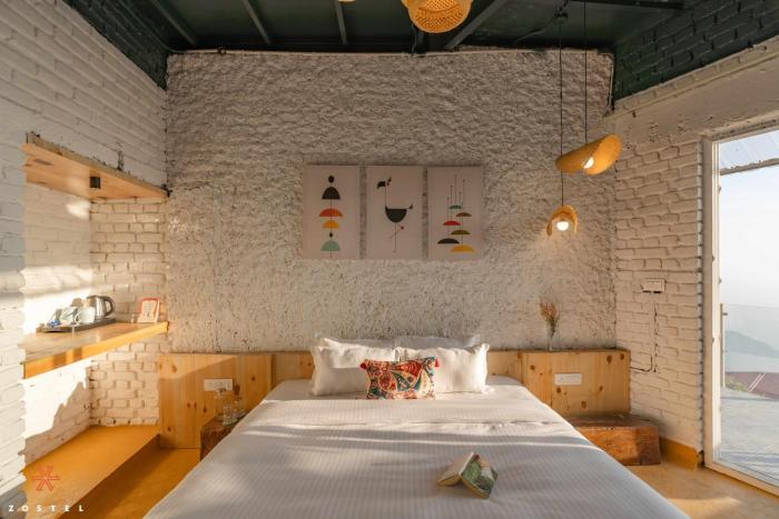 zostel mussoorie mall road