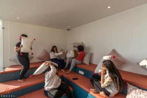 zostel mussoorie mall road