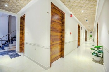 hotel nagina heights